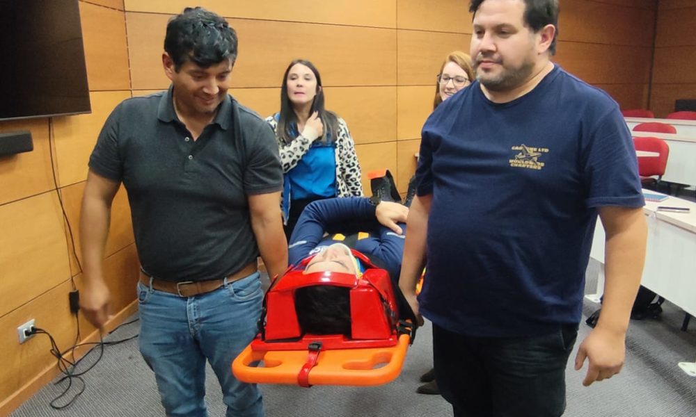 Capacitación sobre Uso y Manejo de Silla Desplegable de Evacuación